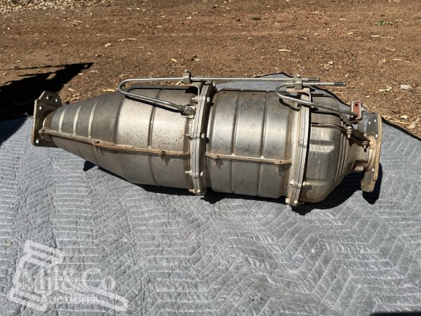 Isuzu DPD DPF Assembly – Mil & Co Auctions