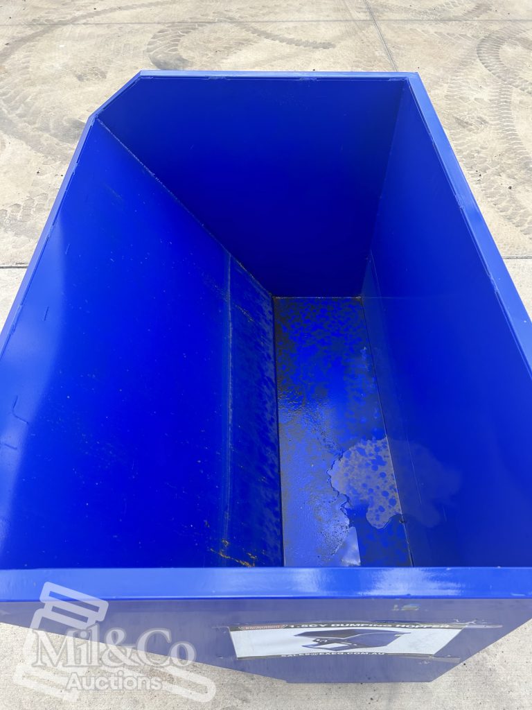 1.5 Cubic Yard Self Tipping Skip Bin