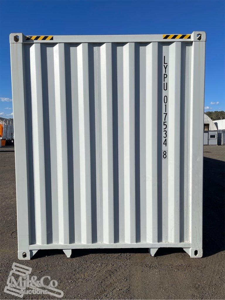 40ft Deluxe Accommodation Container Modules exterior end