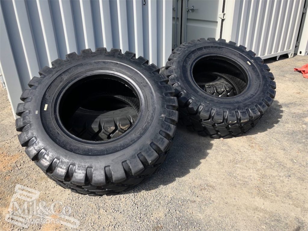 17.5-25 earthmoving tire set of 4