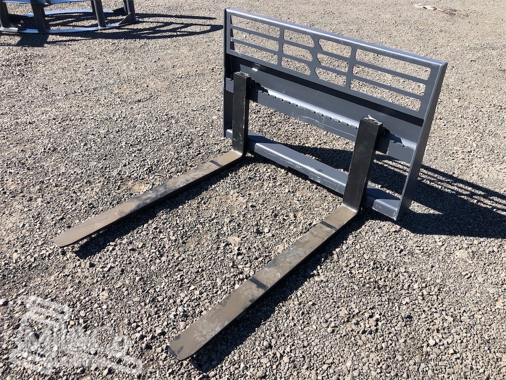 Fork Attachment to suit Skid Steer