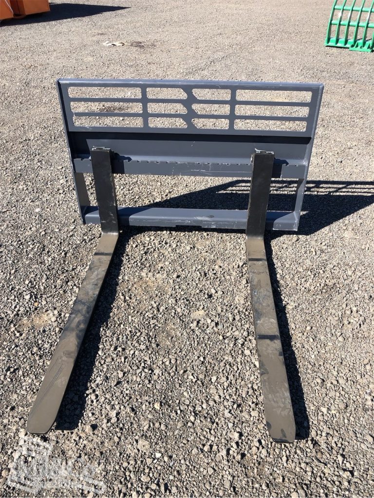 Fork Attachment to suit Skid Steer