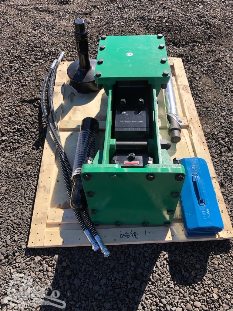 Post Driver / Rock Breaker Attachment for Skid Steer / Excavator EXEQ750