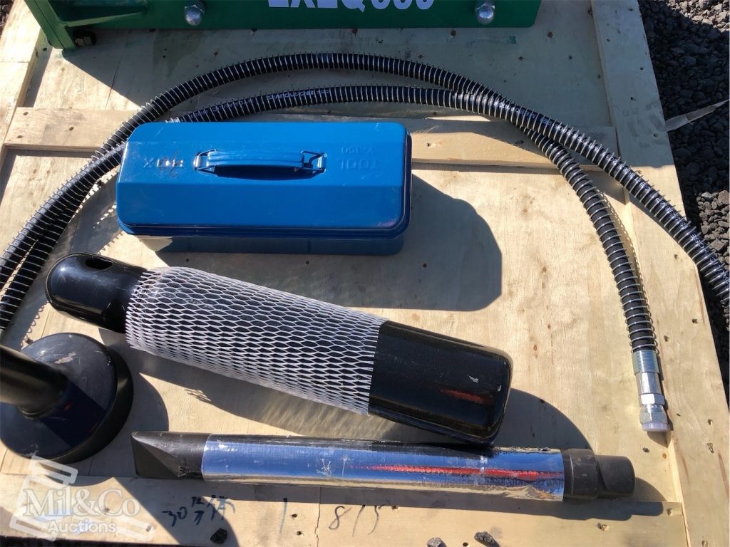 Post Driver / Rock Breaker Attachment for Skid Steer / Excavator EXEQ530 hoses and parts