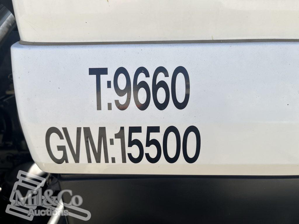 2012 Isuzu FVZ 1000 Tray Back Truck with Hiab tare showing 9660 and GVM showing 15500