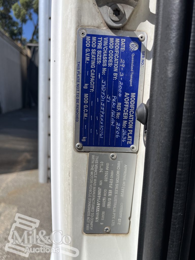 2004 Hino 500 FD Fridge Truck vehicle modification plate and identification plate