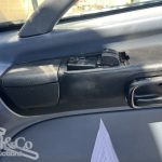 2005 Hino 500 GH Fridge Truck drivers window controls