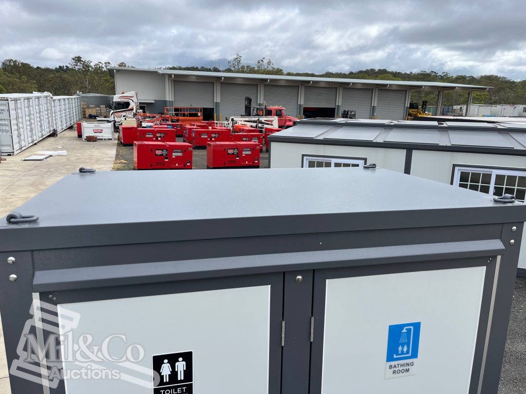 Dual Toilet / Shower Block exterior roof lifting points