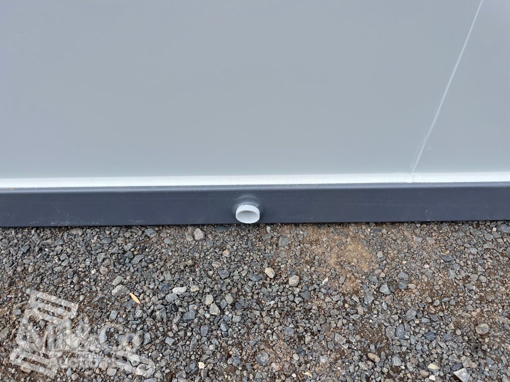 Dual Toilet / Shower Block exterior plumbing