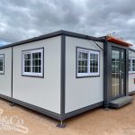 20ft Expandable House - with Ensuite exterior front corner