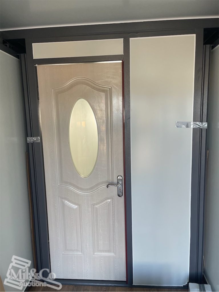 20ft Expandable House - with Ensuite interior ensuite when container closed for transport