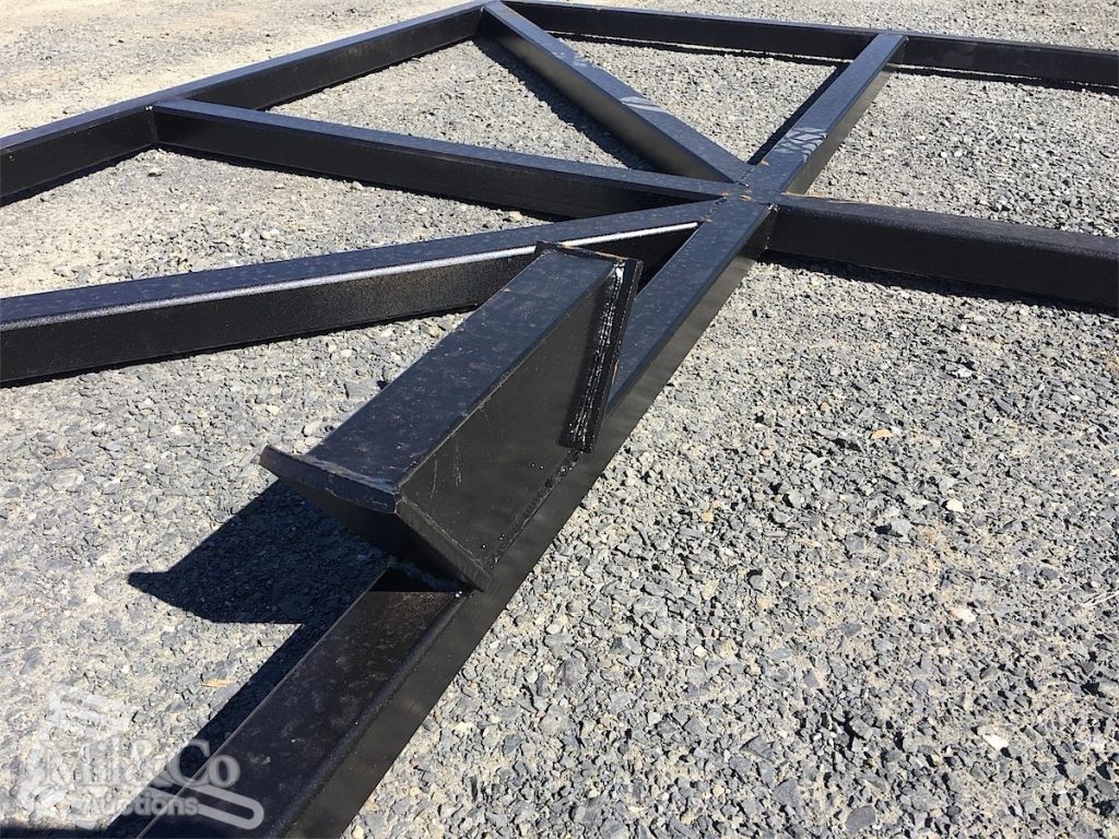 Large Levelling Bar Attachment for Skid Steer