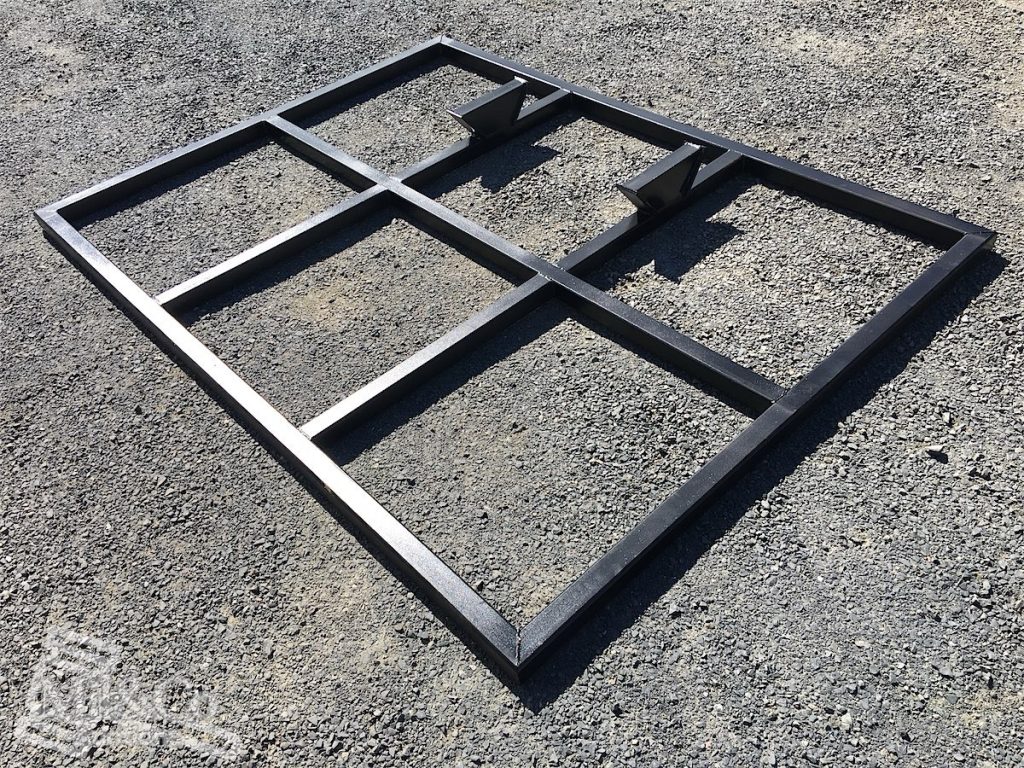 Medium Levelling Bar Attachment for Skid Steer