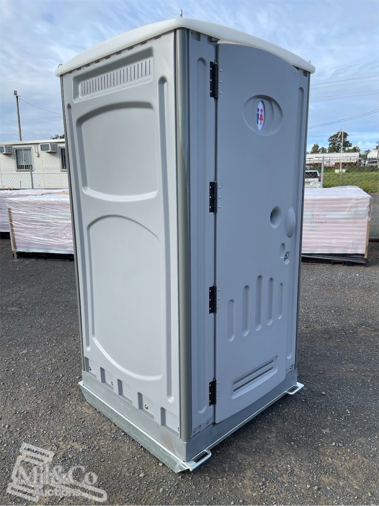 Portaloo exterior front corner