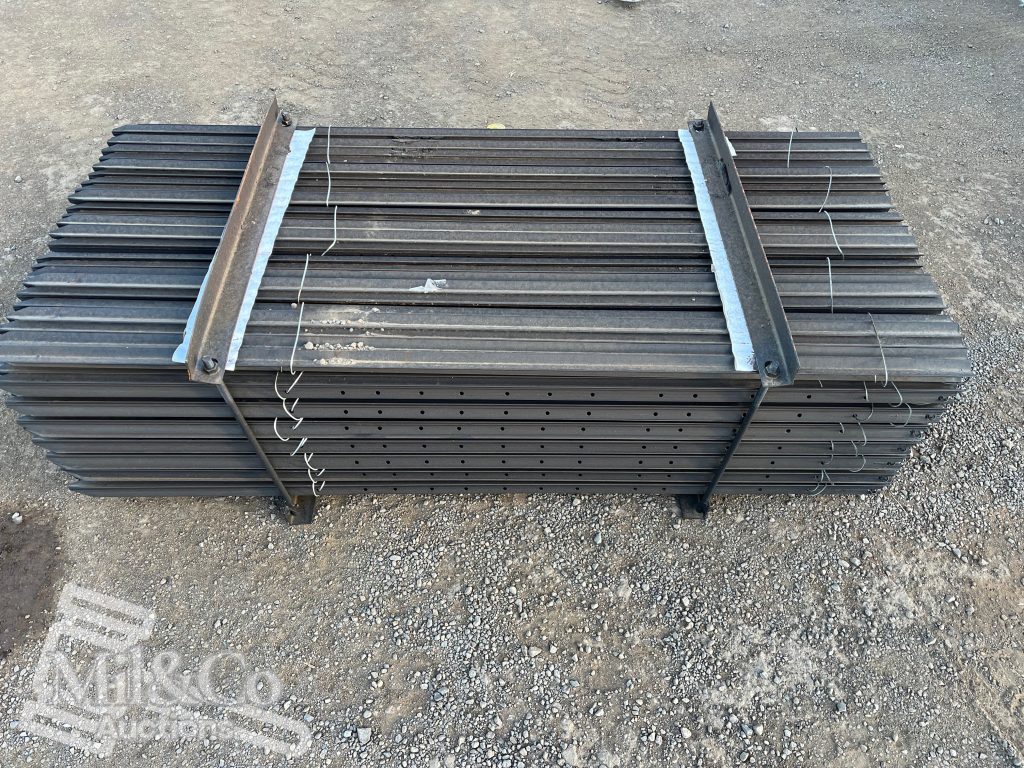 Set of 400 1800mm Star Pickets