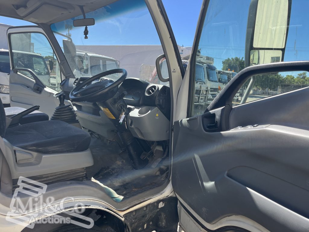 2015 Hino 300 717 Crew Cab Tray Back Truck interior drivers doorway