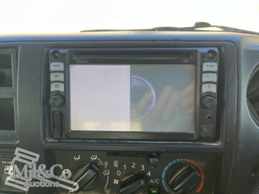 2015 Hino 300 717 Crew Cab Tray Back Truck head unit damage