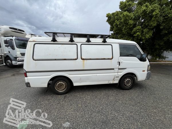 2003 Mazda E2000H Camper Van exterior drivers side