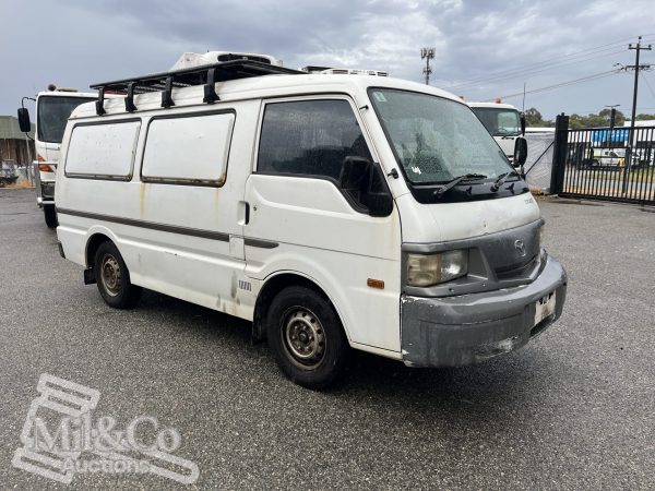 2003 Mazda E2000H Camper Van exterior front drivers corner